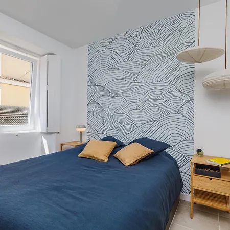 Avenca Da - Tiny House 4 & Surf Lisbon Getaway