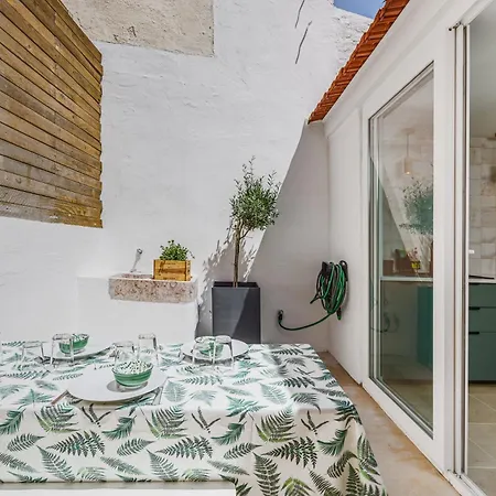 Σπίτι διακοπών Avenca Da - Tiny House 4 & Surf Lisbon Getaway *