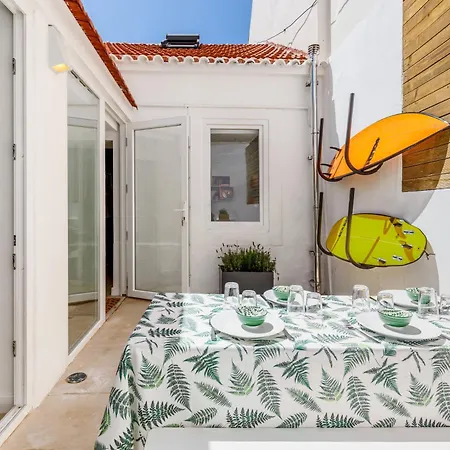 Casa de Férias Scandi Tiny House By The Beach And Surf - Lisbon Coast *