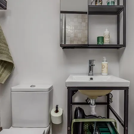Scandi Tiny House By The Beach And Surf - Lisbon Coast Casa de Férias Parede