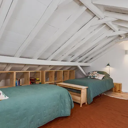 Scandi Tiny House By The Beach And Surf - Lisbon Coast * Parede
