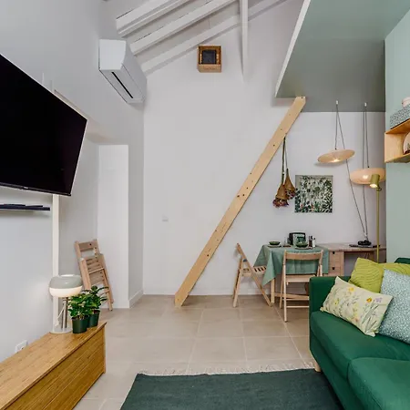 Avenca Da - Tiny House 4 Beach&surf Lisbon Getaway