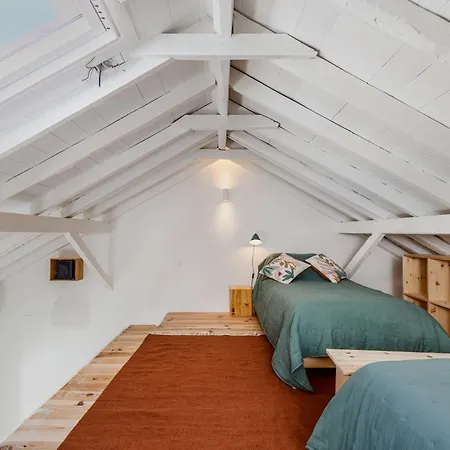 Avenca Da - Tiny House 4 Beach&surf Lisbon Getaway Parede