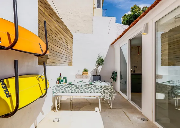 Avenca Da - Tiny House 4 & Surf Lisbon Getaway 파레드