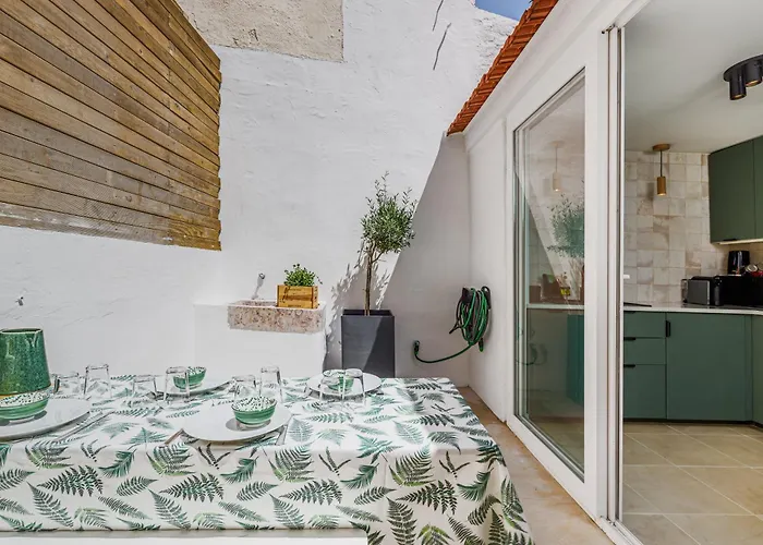 펜션 Avenca Da - Tiny House 4 & Surf Lisbon Getaway *