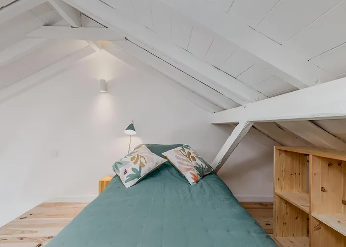 Avenca Da - Tiny House 4 & Surf Lisbon Getaway 펜션 *